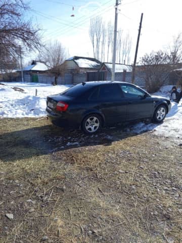 Audi A4 II (B6) 2.0 CVT