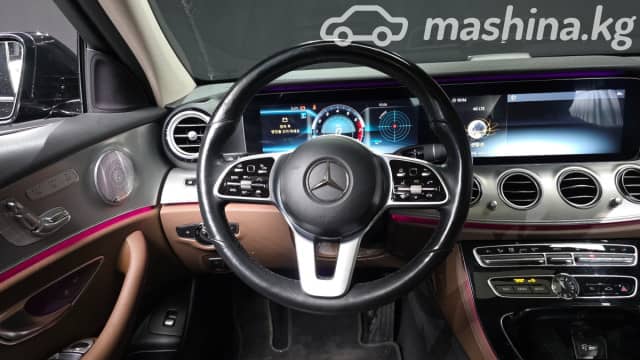 Mercedes-Benz E-Класс V (W213, S213, C238) 300 2.0 AT 4WD