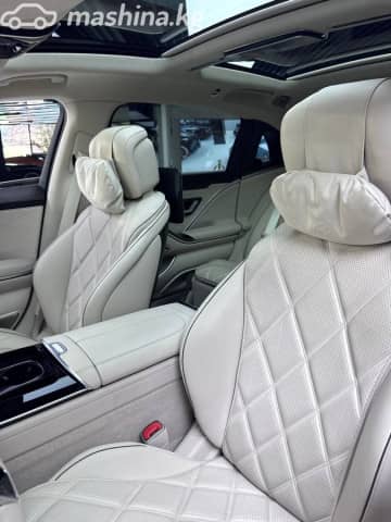 Mercedes-Benz Maybach S-Класс II (Z223) 580 4.0 AT 4WD