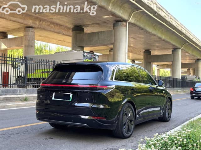 LiXiang L7 Max 1.5hyb AT 4WD