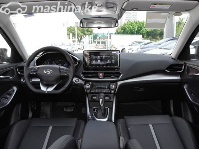 Hyundai Lafesta I 1.4 AMT