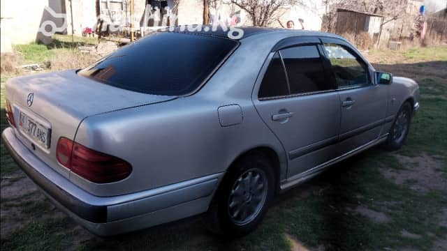 Mercedes-Benz E-Класс II (W210, S210) 230 2.3 AT