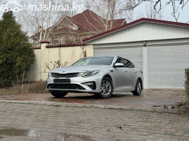 Kia K5 II 2.0 AT