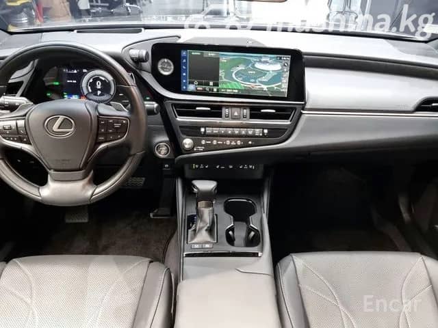 Lexus ES VII Рестайлинг 300h 2.5hyb CVT