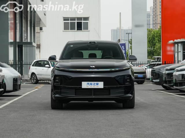 LiXiang L6 1.5hyb AT 4WD
