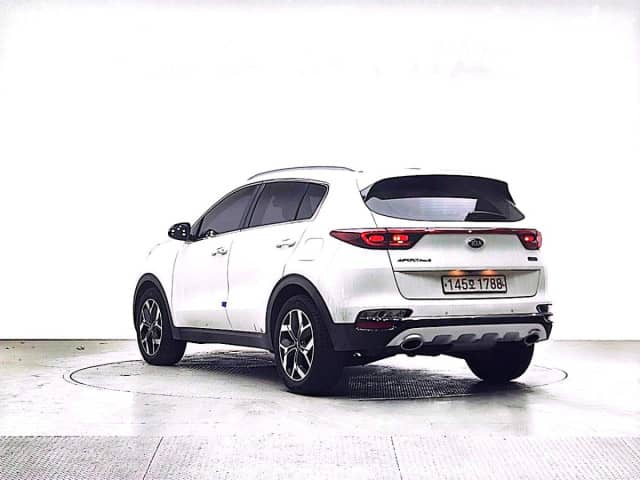 Kia Sportage IV Рестайлинг 2.0d AT