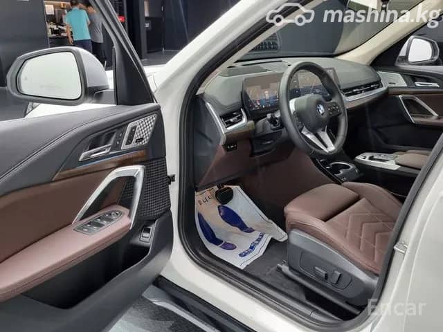 BMW X1 III (U11/U12) 20d sDrive 2.0d AMT