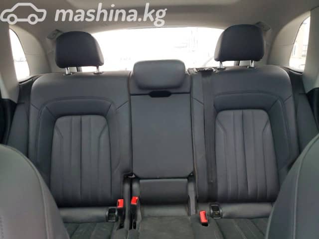 Audi Q5 II (FY) 2.0 AMT 4WD