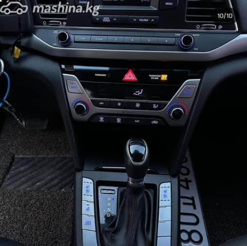 Hyundai Avante VI 1.6 AT