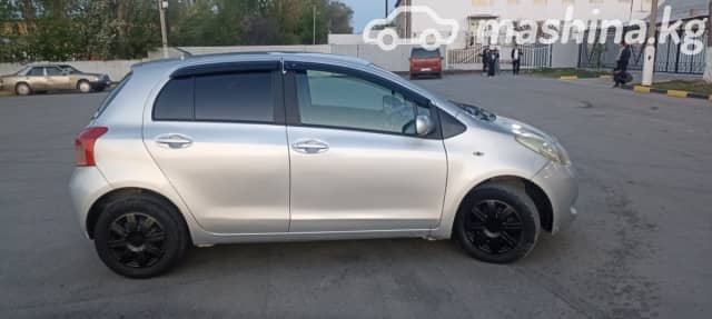Toyota Vitz II (XP90) 1.0 CVT