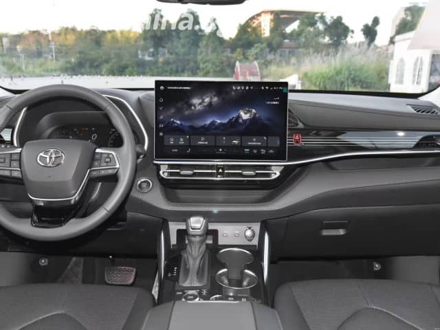 Toyota Highlander IV (U70) 2.0 AT 4WD