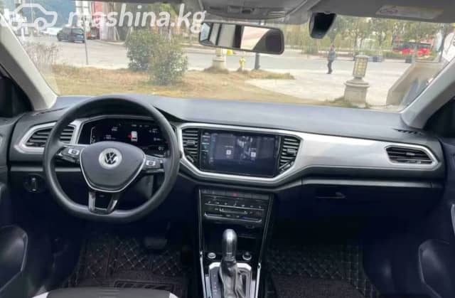 Volkswagen T-Roc I Рестайлинг 1.5 AMT