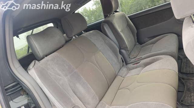 Toyota Sienna II 3.3 AT 4WD