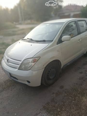 Toyota Ist I 1.3 AT
