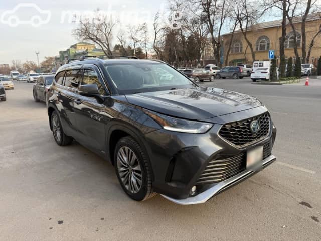 Toyota Highlander IV (U70) 2.5hyb AT 4WD