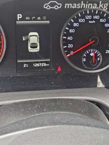 Kia K5 III LPi 2.0 AT
