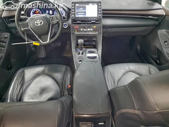 Toyota Avalon V 2.5hyb CVT