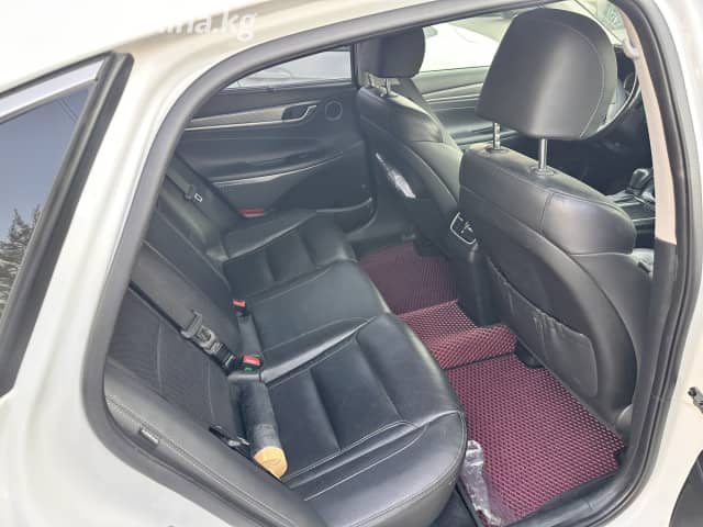 Hyundai Grandeur VI 2.4hyb AT