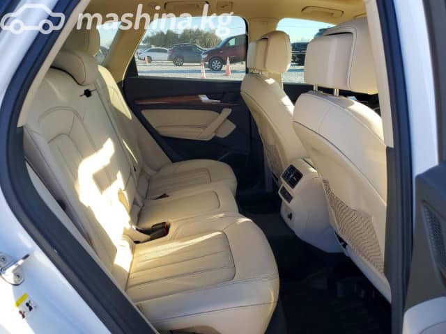 Audi Q5 II (FY) Рестайлинг 45 TFSI 2.0 AMT 4WD