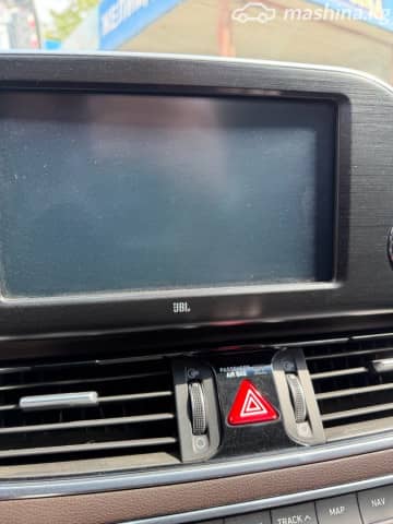 Hyundai Grandeur VI 3.0 AT