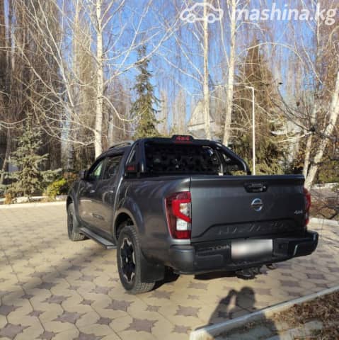 Nissan Navara (Frontier) IV (D23) 2.5 MT 4WD