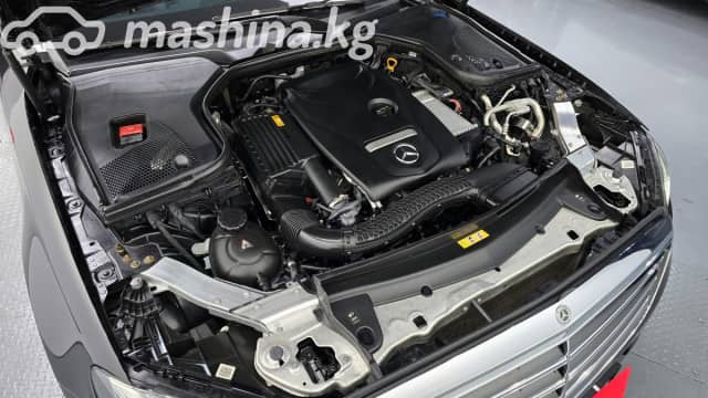 Mercedes-Benz E-Класс V (W213, S213, C238) 300 2.0 AT 4WD