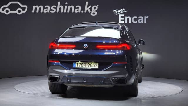 BMW X6 III (G06) M50i 4.4 AT 4WD