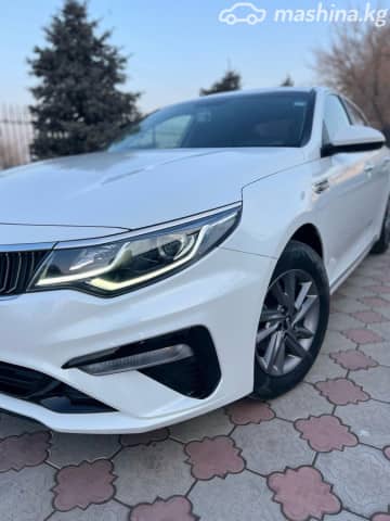 Kia K5 II 2.0 AT