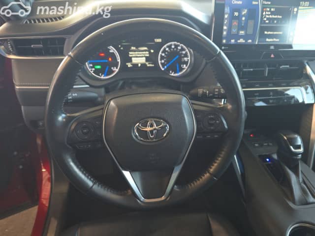 Toyota Venza II 2.5hyb CVT 4WD
