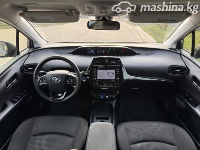 Toyota Prius IV Рестайлинг (XW50) 1.8hyb AT