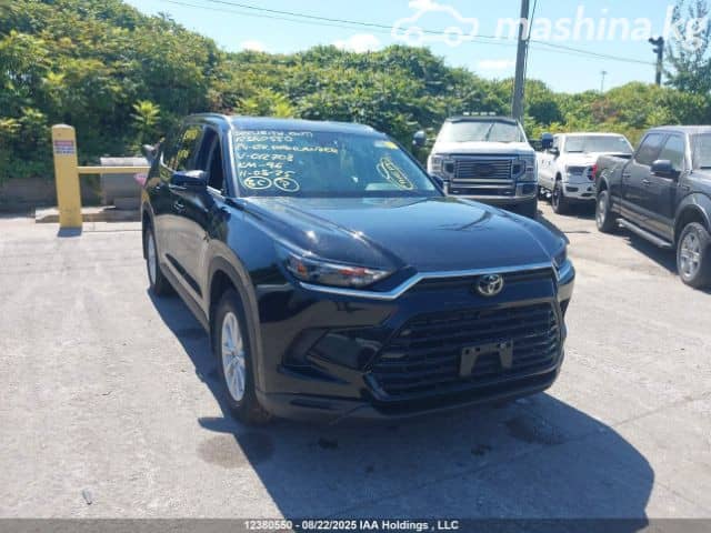 Toyota Grand Highlander 2.5hyb CVT 4WD