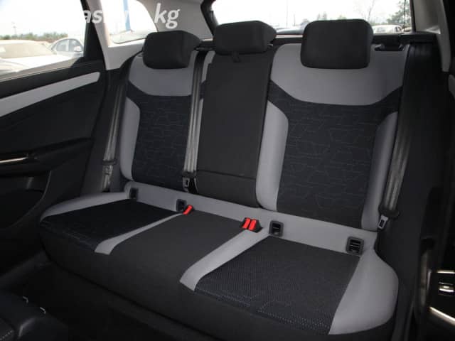 Volkswagen Jetta VII Рестайлинг 2 1.5 AT
