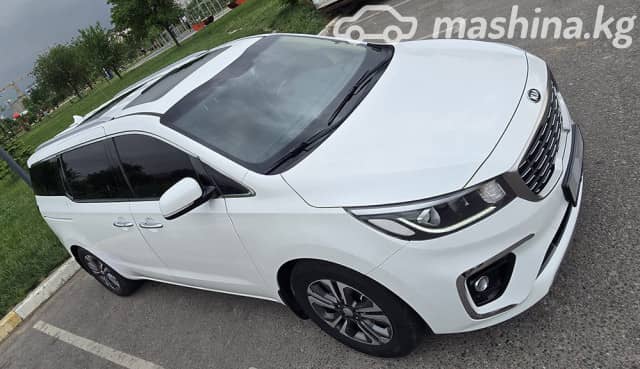 Kia Carnival III 2.2d AT