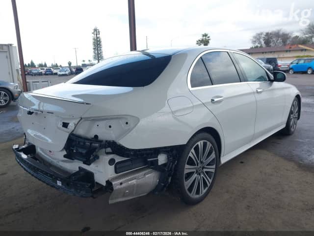 Mercedes-Benz E-Класс V (W213, S213, C238) Рестайлинг 300 2.0 AT