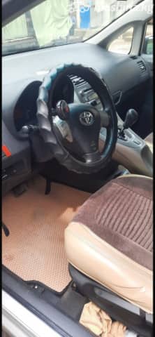 Toyota Auris I 1.6 AT