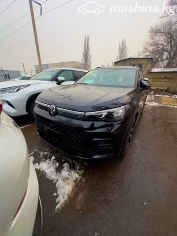 Volkswagen Tiguan III (China Market) 2.0 AMT 4WD