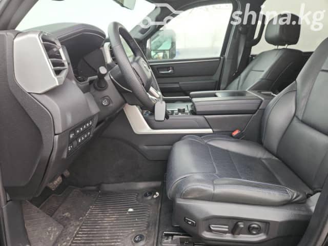 Toyota Sequoia III 3.5hyb AT 4WD