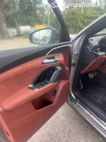 Audi Q5 III 40 TFSI 2.0 AMT 4WD