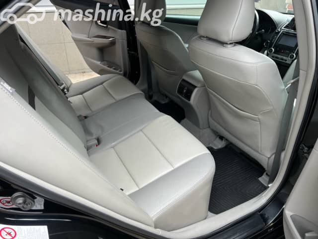 Toyota Camry VII (XV50) 2.5 AT