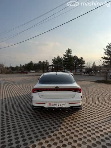 Kia K5 III LPi 2.0 AT