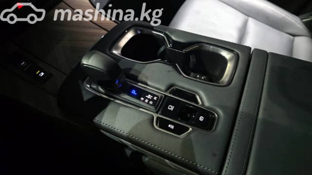 Lexus LM II 350h 2.5hyb CVT 4WD