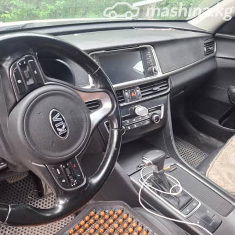 Kia K5 II 2.0 AT
