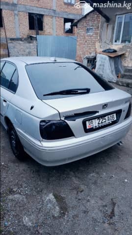 Honda Accord VI 1.9 AT
