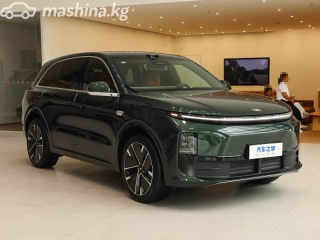 LiXiang L6 1.5hyb AT 4WD