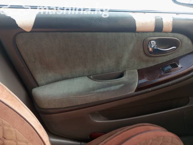 Nissan Cefiro III (A33) 2.0 AT