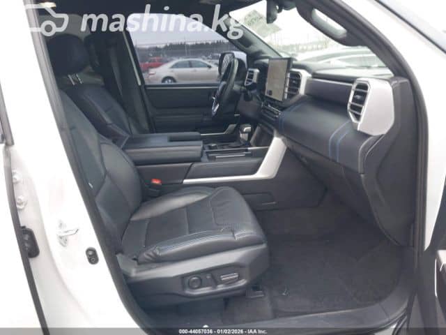 Toyota Sequoia III 3.5hyb AT 4WD