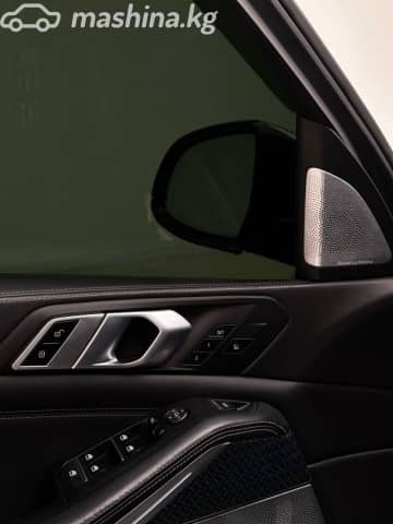 BMW X5 IV (G05/G18) M50i 4.4 AT 4WD