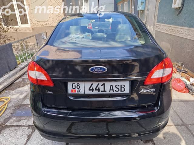 Ford Fiesta Mk6 1.6 MT