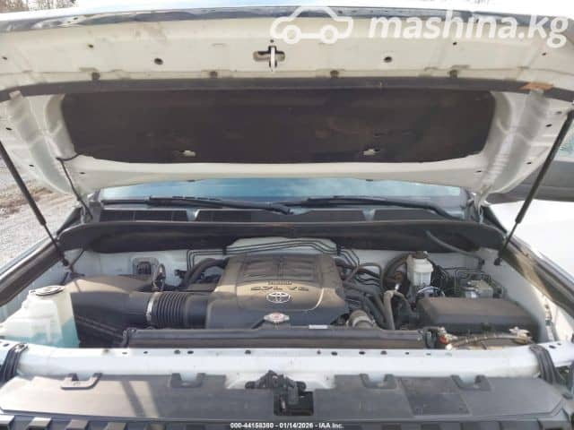 Toyota Tundra II Рестайлинг CrewMax 5.7 AT 4WD