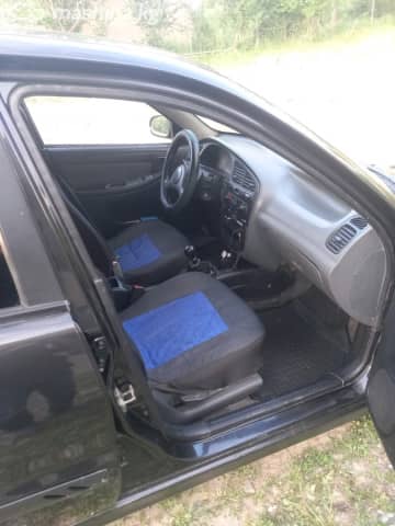 Chevrolet Lanos I 1.5 MT